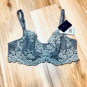 Wacoal Gray Lace Underwire Bra